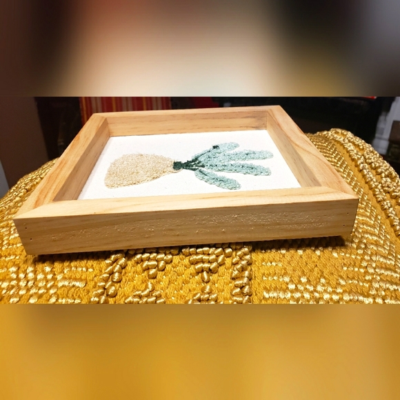 Plant Shadow Box - Picture 4 of 10